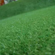 Cum se pune iarba artificiala