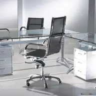 Mobilierul din sticla de la Securit International, o propunere de eleganta si de stil in locuinte