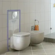 Descopera unicitatea unui rezervor wc incastrat in peretele din baie