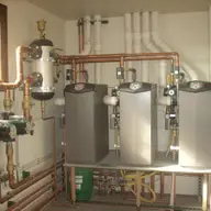 Ajutor pentru încălzire! Avantajele folosirii unui separator hidraulic