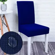Soluţie economică pentru casă: cum poţi avea scaune noi fără să cumperi altele?
