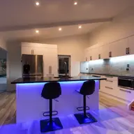 5 idei de renovare folosind banda LED