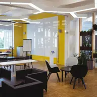 Amenajări birou: idei și sfaturi practice de la designerii de interior
