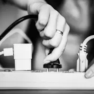 Ce conectori electrici fac parte din conectica electrică. Vezi produsele de la Sercom Electric