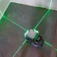 Top 5 nivele laser care te vor ajuta în orice proiect de construcții