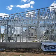 Wolf Construct, firmă specializată în construcții moderne din România