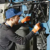 Compresoare ABAC cu rezervor vertical vs orizontal: avantaje, diferențe și aplicații