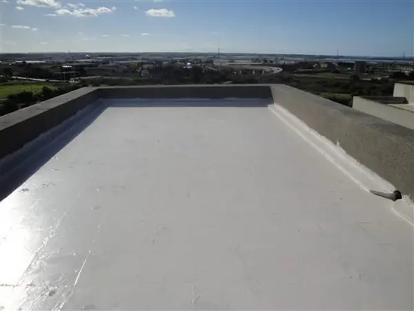 Hidroizolatii PVC - Solutii progresive de protectie impotriva actiunii negative ale apei si umezelii