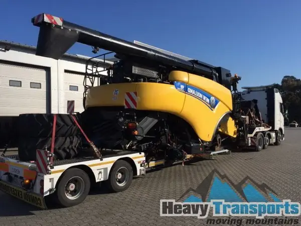 Intelegerea importantei punctualitatii in transportul de utilaje