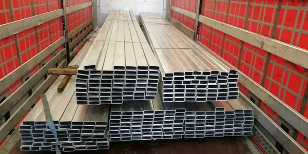 Tevi zincate pentru constructii eficiente