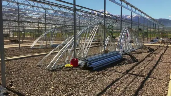 Cum sa realizati constructii de solarii avantajoase