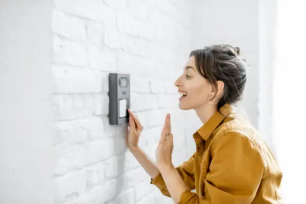 De ce sa optezi pentru instalarea unui interfon video