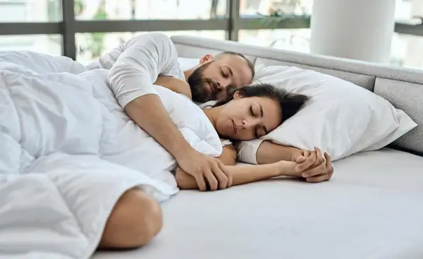 Somn ca într-un hotel de 5 stele - saltele de lux care îți transformă nopțile