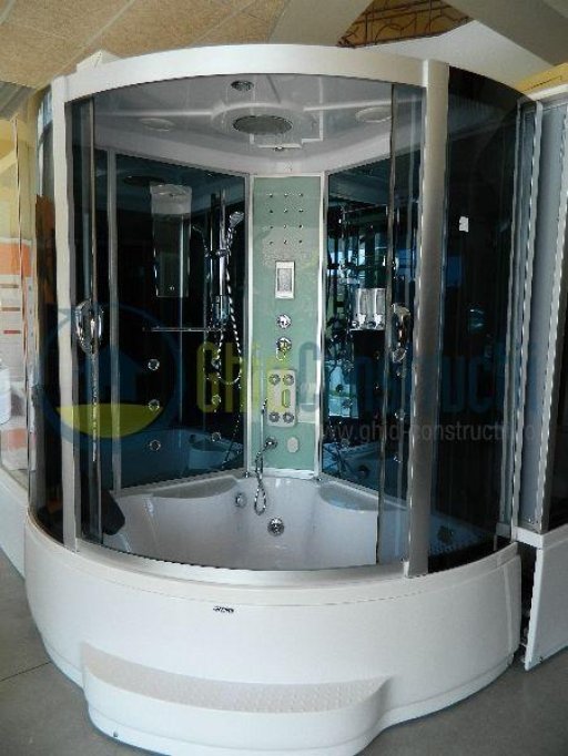 Cabina de dus cu hidromasaj