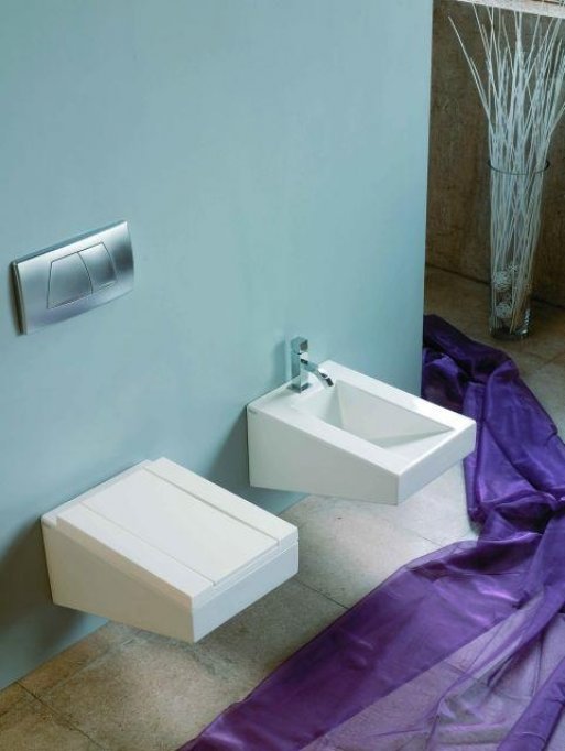 WC si bideu K-one - Azzurra, Italia