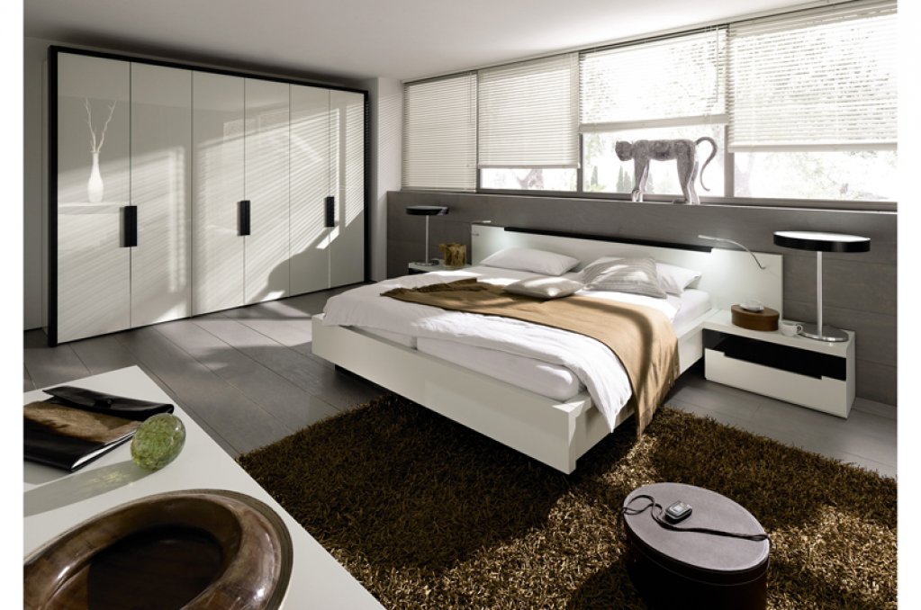 Mobilier de la Caminul High Class