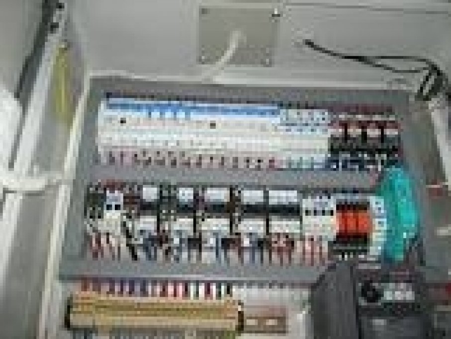 Electrician autorizat