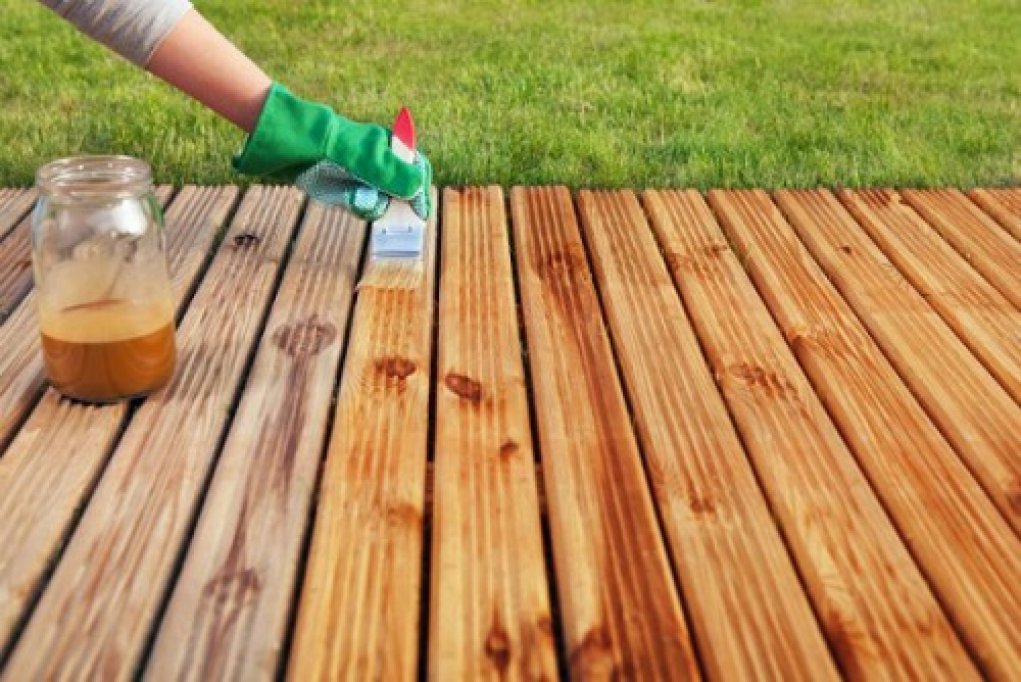 Cum aplicam lacul pentru exterior? Reguli de baza pentru rezultate remarcabile