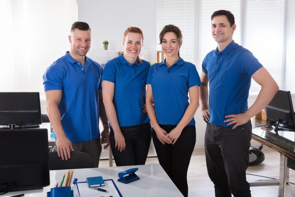 Optează pentru o uniformă calitativă pentru angajații tăi